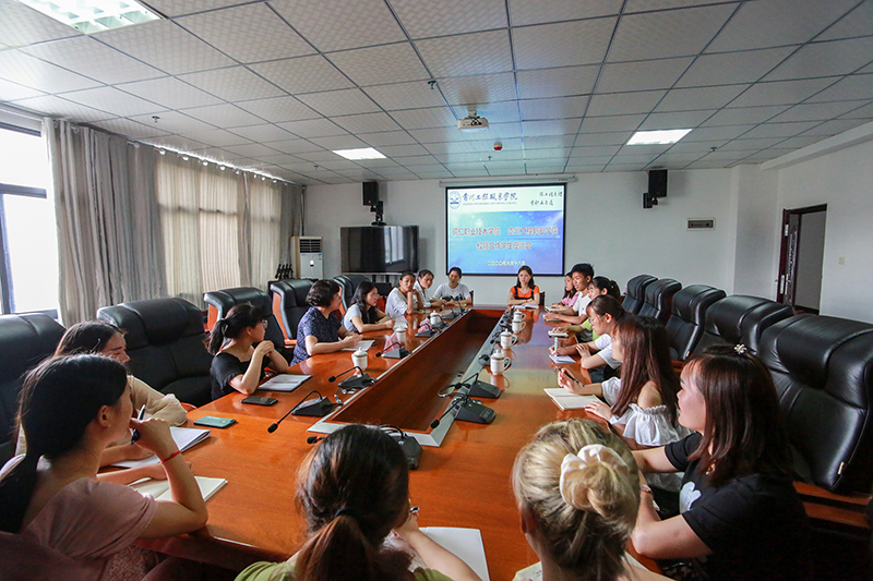 铜仁职业技术学院党委副书记覃礼涛一行到beat365官网开展校际合作交流(图1)