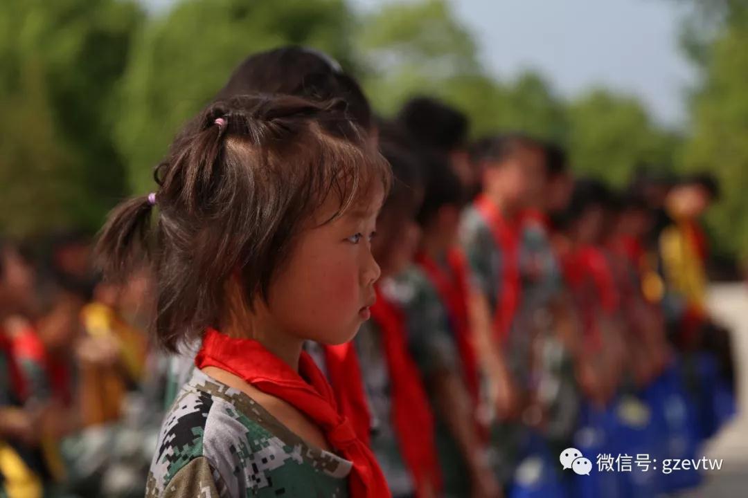 beat365官方网站“青春有伴·我不孤单”系列主题帮扶活动之“微扶贫·微心愿”(图1)