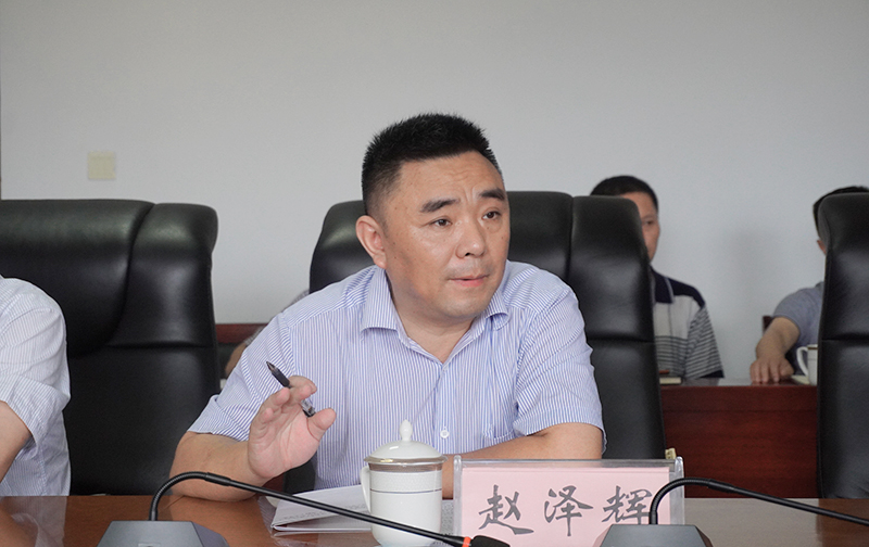 铜仁市政协副主席杨晓敏一行到beat365官网开展专题调研(图6)