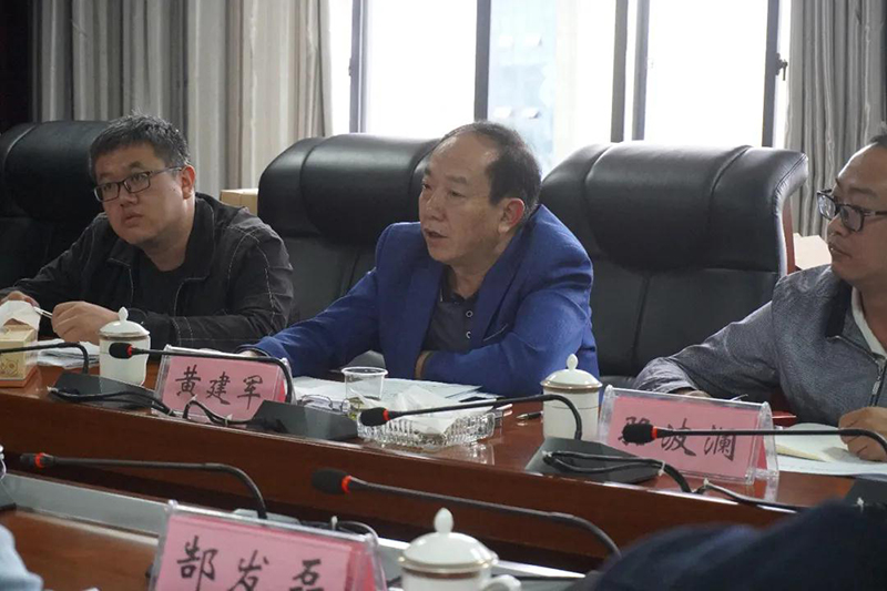 省教育厅就业督导检查组到beat365官网督导检查就业工作(图3)