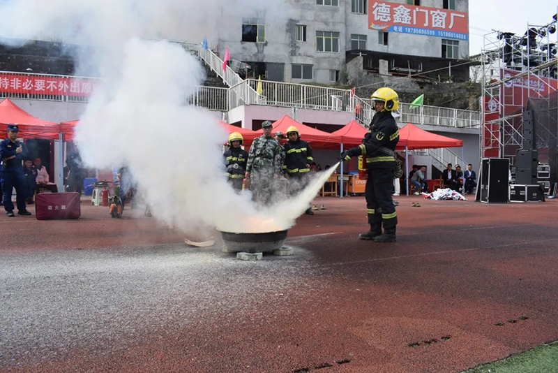 【德江消防】德江消防到beat365官网开展消防安全知识培训(图3)