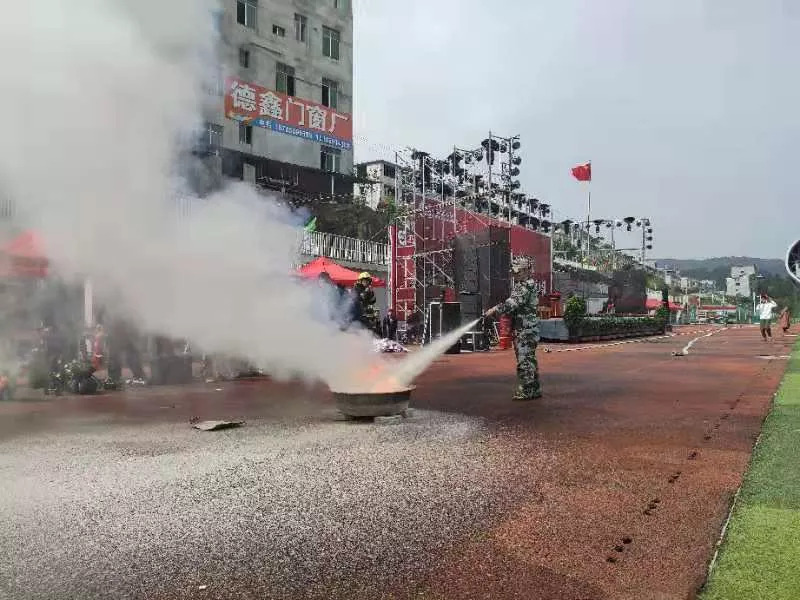 【德江消防】德江消防到beat365官网开展消防安全知识培训(图4)
