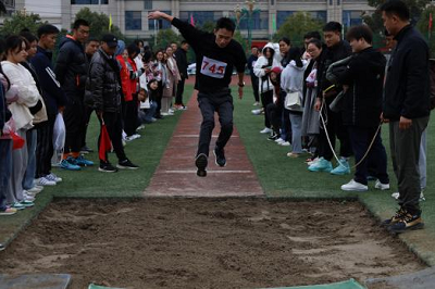 礼赞百年，筑梦青春——beat365官方网站第七届田径运动会(图5)