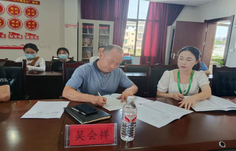 共建实习基地  共育护理人才 ——beat365官方网站与三穗县人民医院共建教学实习基地签约暨挂牌仪式(图1)