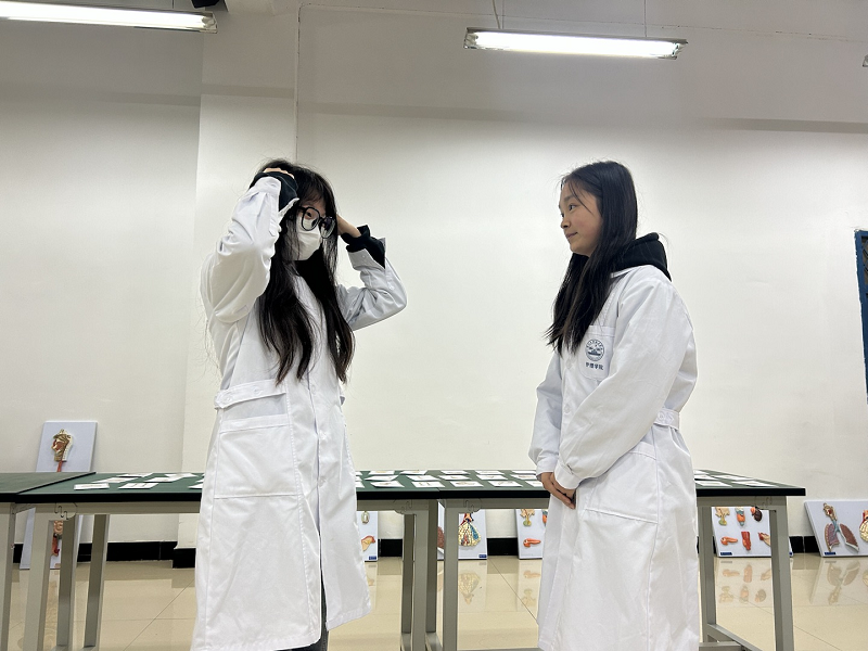 骨学之魅力·人体之桥梁——护理药学院成功举办beat365官方网站第一届人体骨骼辨识大赛开幕式暨初赛(图9)