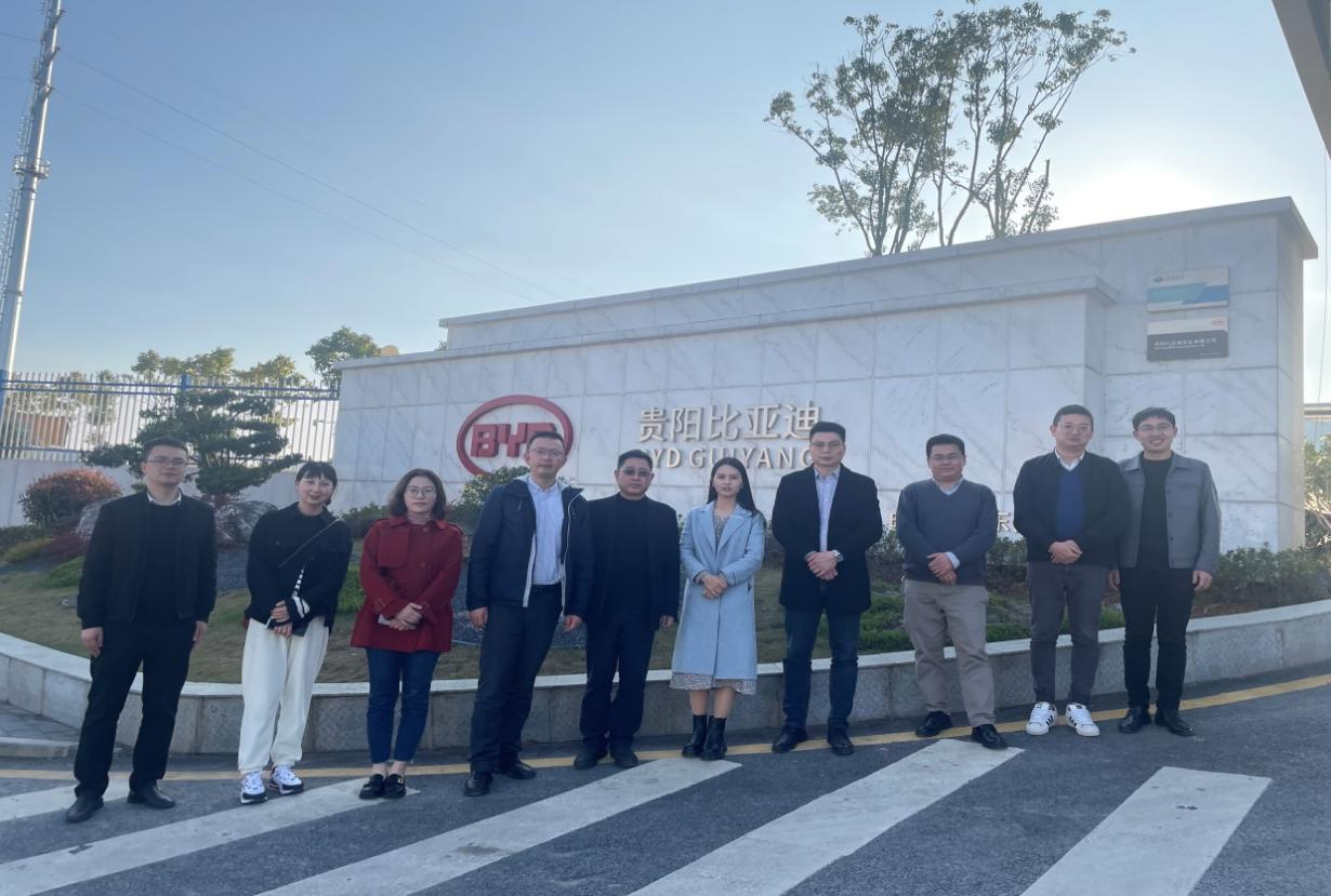 校企合力 共促就业 beat365官网开展访企拓岗活动(图2)