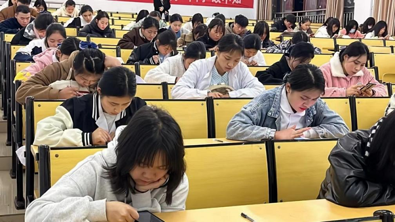 创新协同·奋竞于春-beat365官方网站第六届护理技能大赛圆满举办(图7)