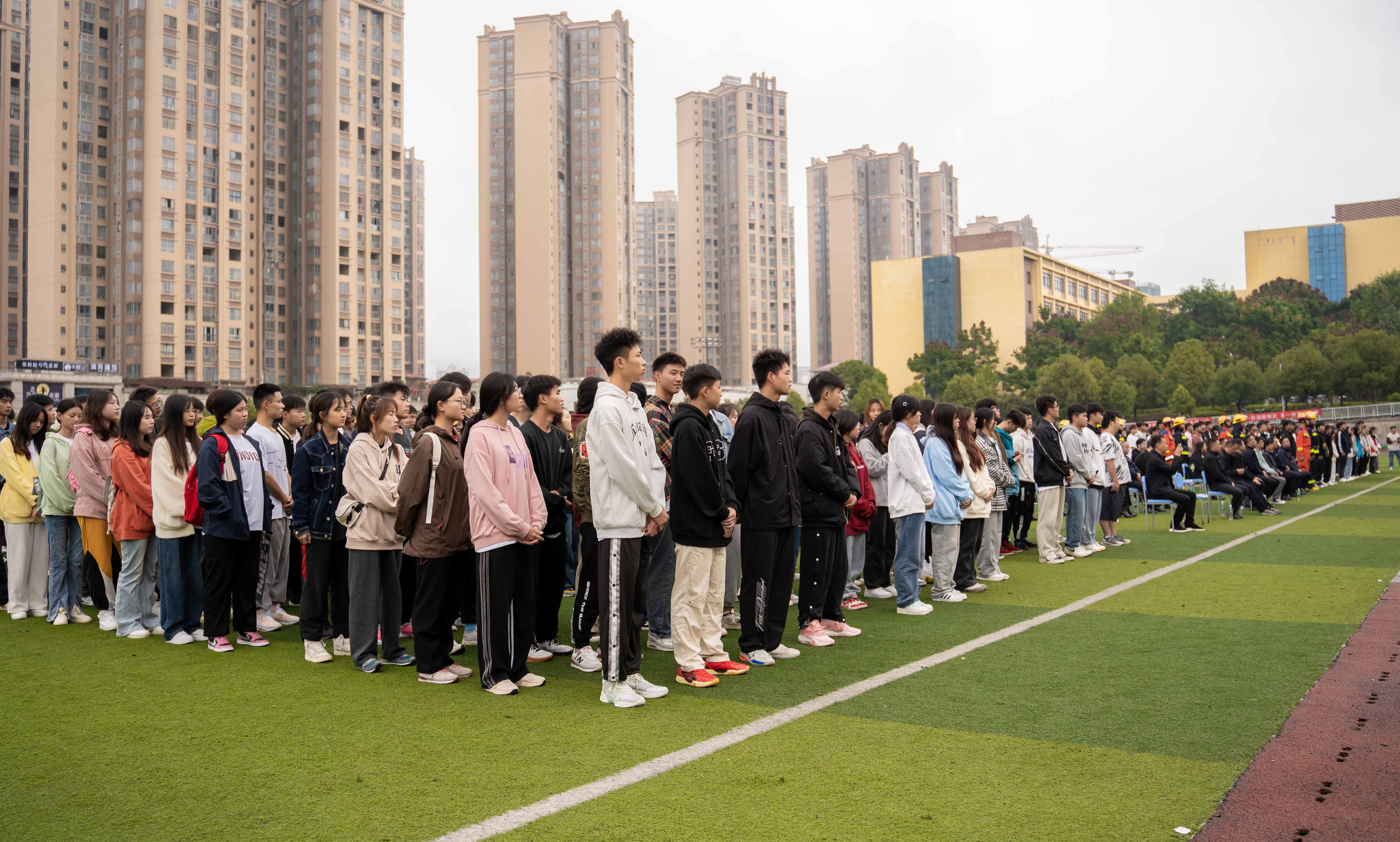 2023年德江县消防宣传月活动启动仪式暨第二届大学生消防技能运动会在beat365官方网站举行(图2)