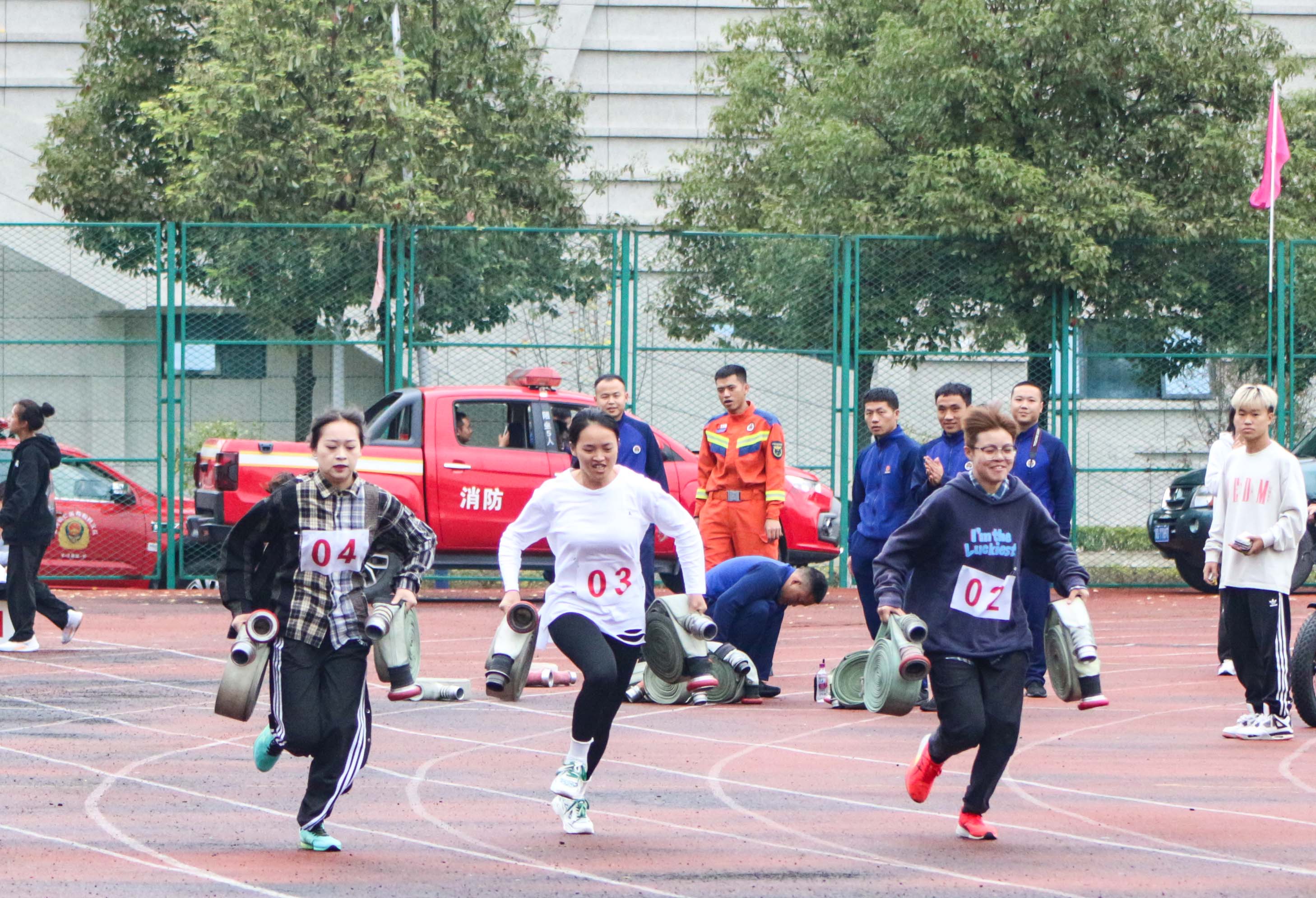 2023年德江县消防宣传月活动启动仪式暨第二届大学生消防技能运动会在beat365官方网站举行(图14)