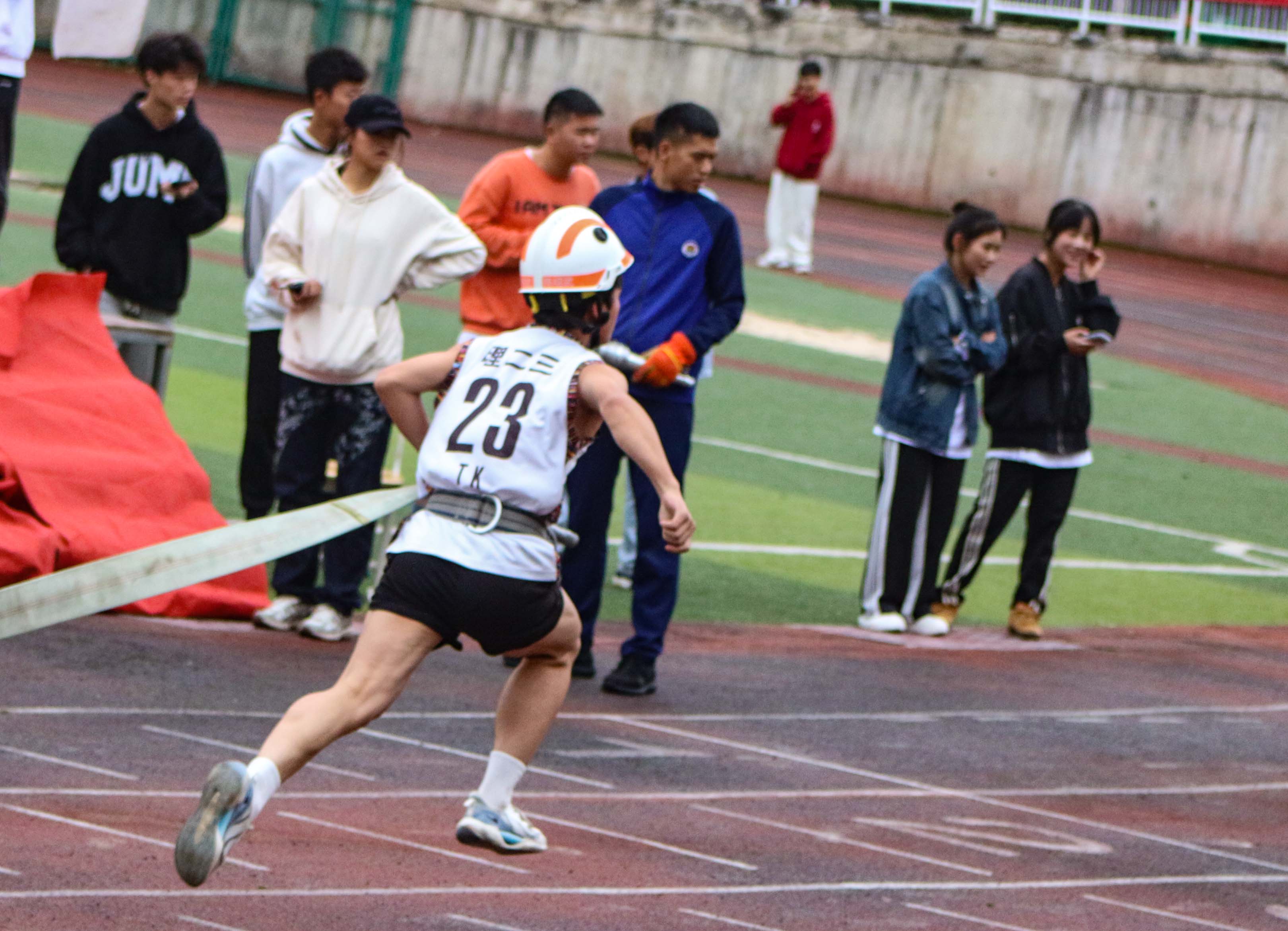 2023年德江县消防宣传月活动启动仪式暨第二届大学生消防技能运动会在beat365官方网站举行(图22)