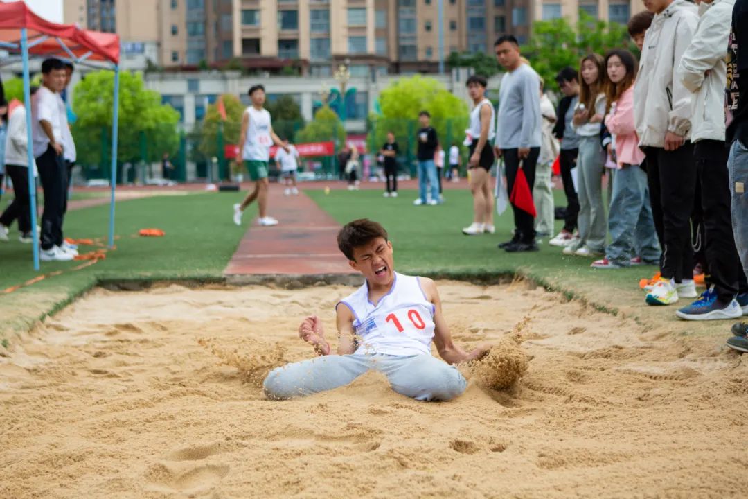拼搏不落幕 青春正当时丨beat365官方网站第九届田径运动会圆满闭幕(图13)