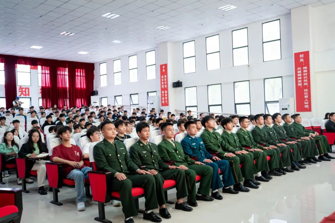 beat365官网召开2024年春季学期征兵工作总结暨秋季学期征兵工作动员大会(图3)