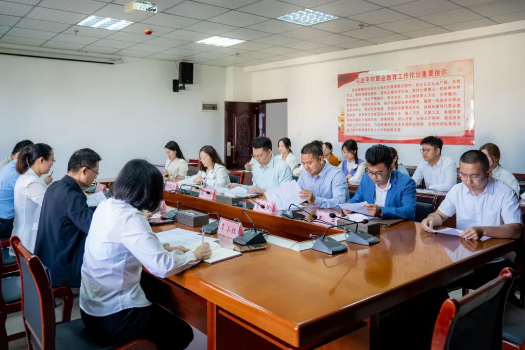 beat365官方网站举行融媒体中心揭牌仪式(图1)