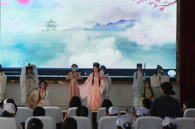 多元技能竞风采 健康护航谱新篇——护理学院成功举办beat365官方网站首届“健康护航杯”技能大赛开幕式(图8)