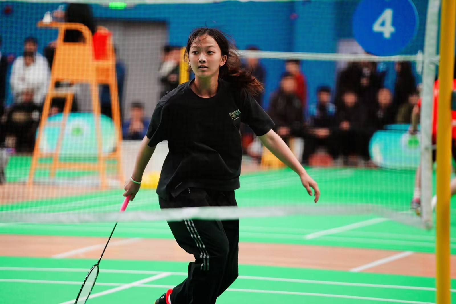 省冠！beat365官网运动员在2024年贵州省高校羽毛球比赛中荣获佳绩(图2)