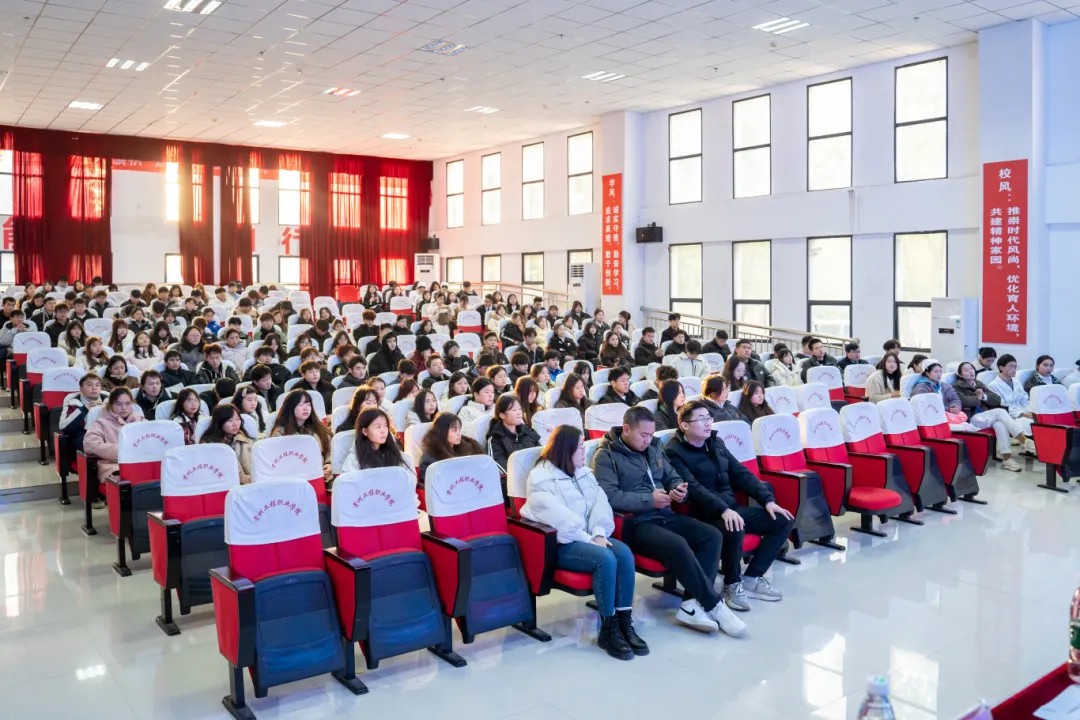 “筑梦青春志在四方 规划启航职引未来”丨beat365官方网站举办第二届大学生职业规划大赛(图5)