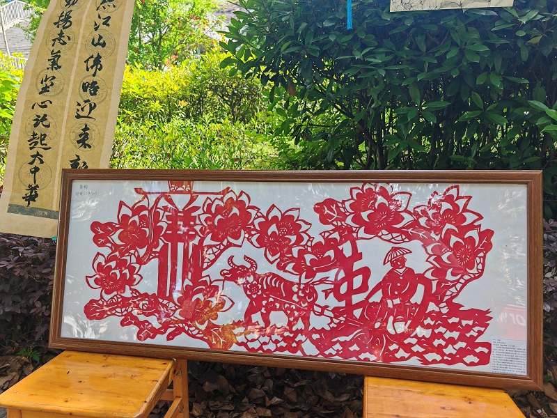 清风气正，笔墨传廉——护理学院党建引领团建廉洁书画作品展活动圆满举行(图1)