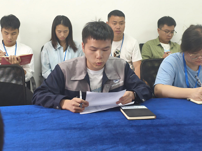 智能制造与汽车工程学院召开2025年春季学期第三次教学工作例会(图2)