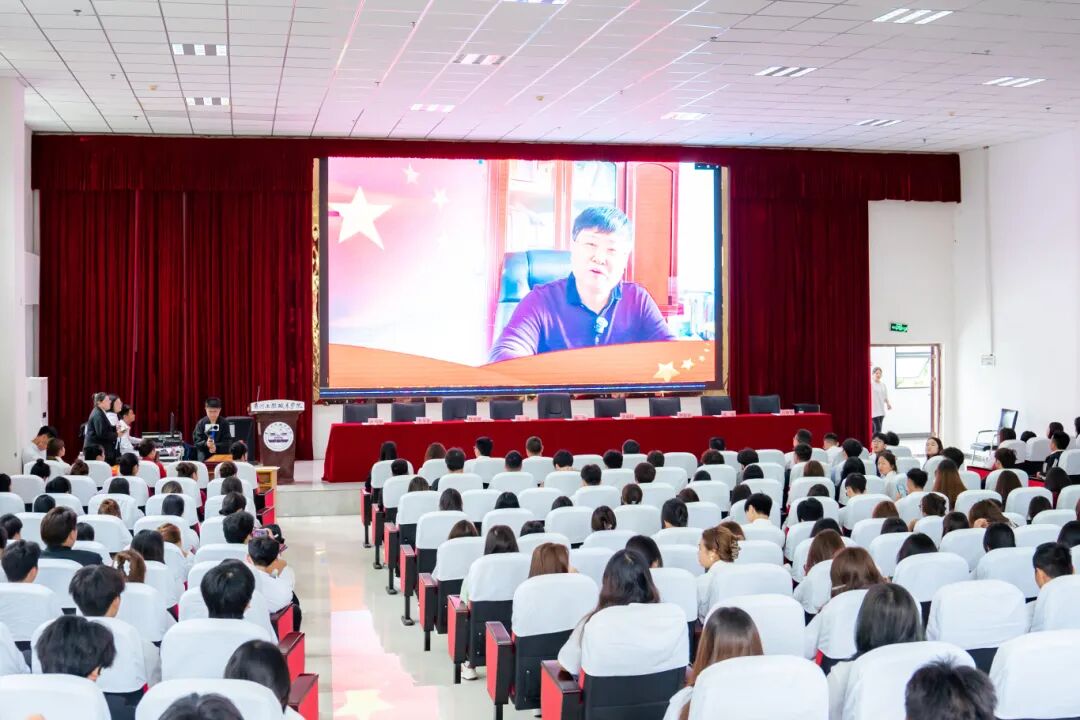 十年砥砺绽芳华·青春奋进向未来|beat365官网召开2024年度五四表彰大会(图12)