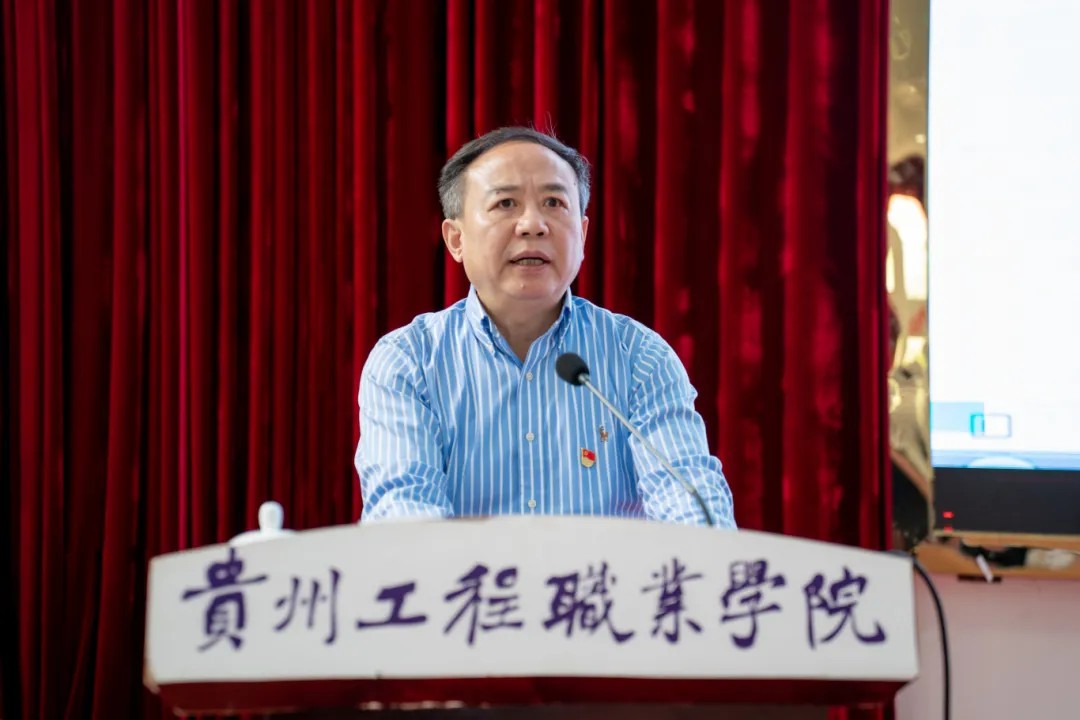 中共beat365官方网站委员会党校第六期入党积极分子和发展对象集中培训开班仪式(图6)