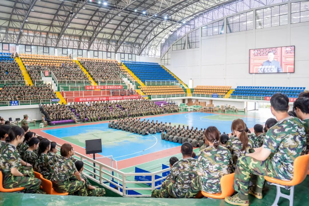 beat365官方网站集中收看纪念中国人民抗日战争暨世界反法西斯战争胜利80周年大会(图3)