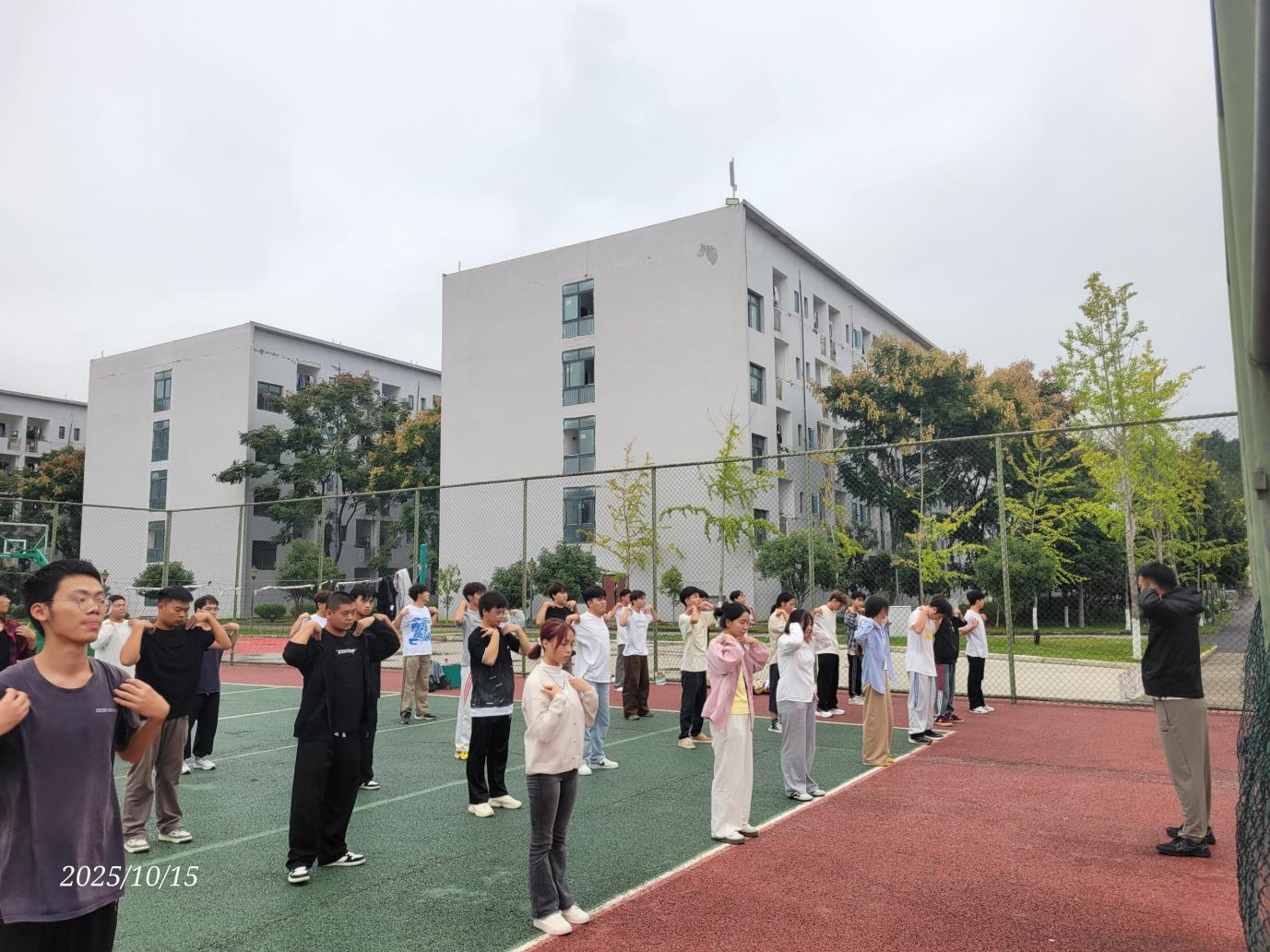 公开示范课活动简报(图2)