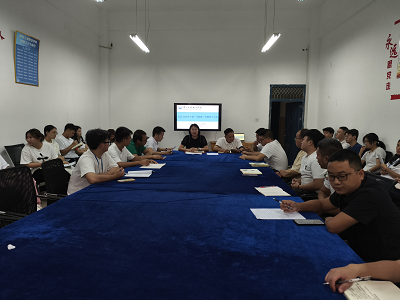 智能制造与汽车工程学院召开2025年秋季学期第一次教学工作例会(图1)