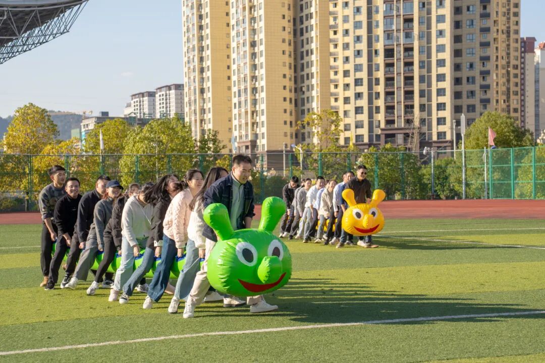 税校携手促交流 文体融合展新风丨beat365官方网站与国家税务总局德江县税务局联合举办2025冬季趣味运动会(图12)