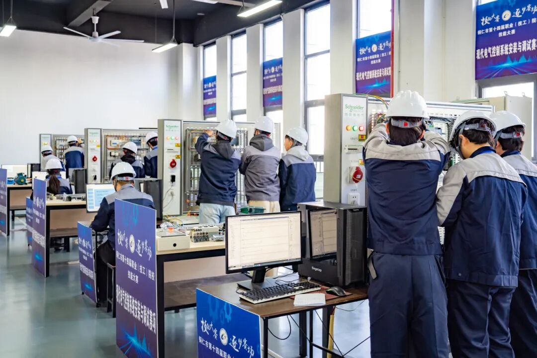 以赛促教强技能 匠心筑梦展风采丨铜仁市第十四届职业（技工）院校技能大赛部分赛项在beat365官网成功举办(图3)